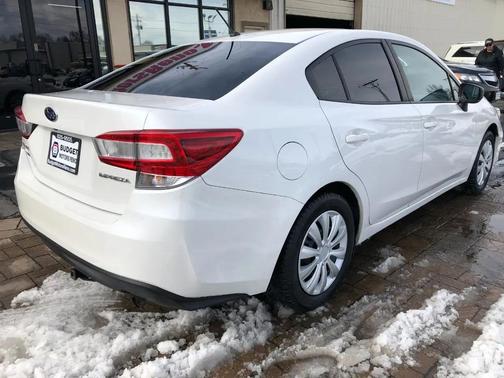 2018 Subaru Impreza 2.0i