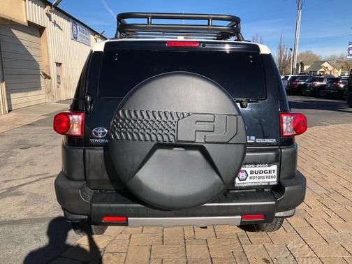 2011 Toyota FJ Cruiser Base