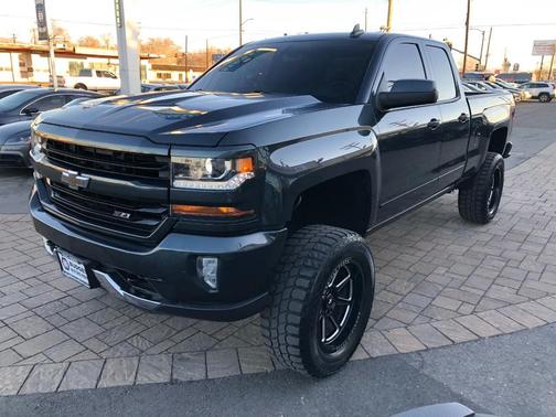 2017 Chevrolet Silverado 1500 2LT