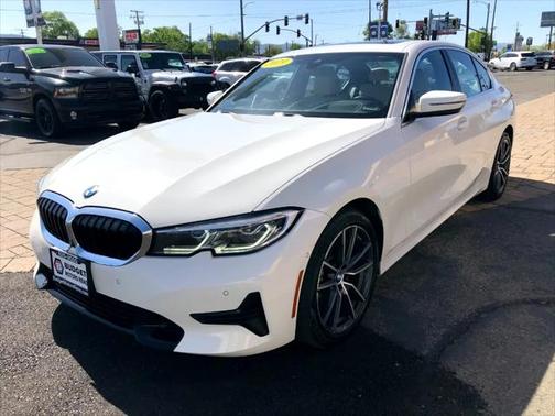 2019 BMW 330 330i