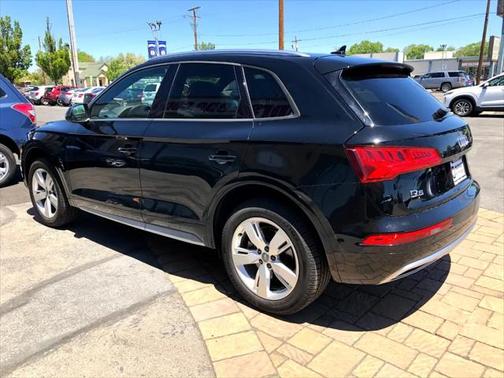 2018 Audi Q5 2.0T Premium