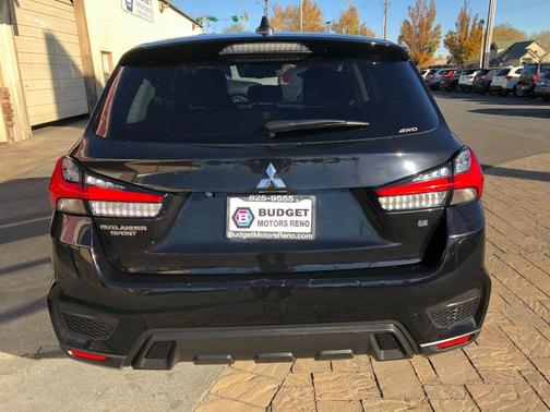 2024 Mitsubishi Outlander Sport SE