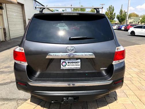 2013 Toyota Highlander SE