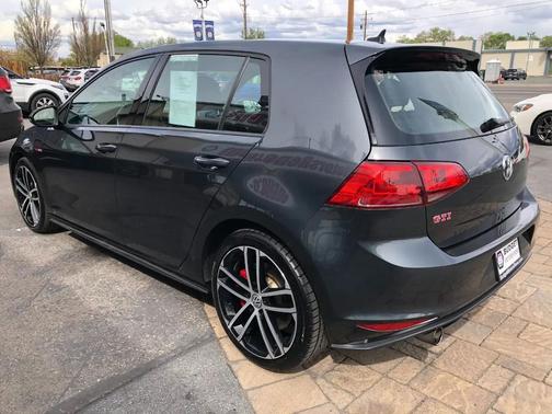 2017 Volkswagen Golf GTI 2.0T S 4-Door