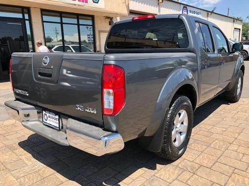 Storm Gray 2009 Nissan Frontier SE Crew Cab