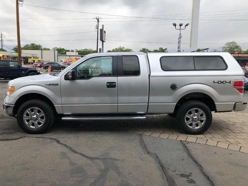 Ingot Silver Metallic 2012 Ford F-150 XLT