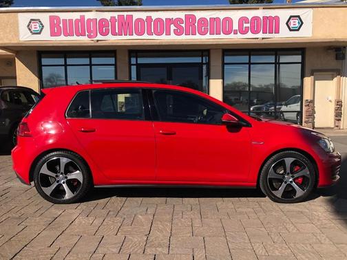 2015 Volkswagen Golf GTI 2.0T SE w/Performance Package 4-Door