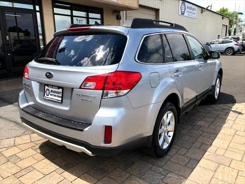 2013 Subaru Outback 3.6R Limited