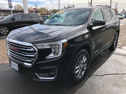 2024 GMC Terrain SLT