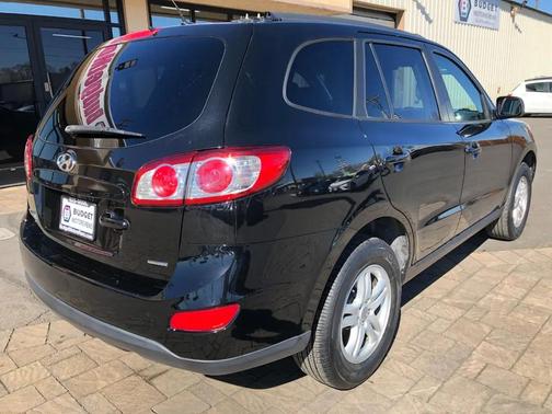 2012 Hyundai SANTA FE GLS