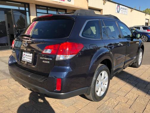 2012 Subaru Outback 2.5i Limited