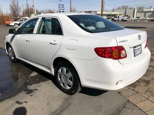 2009 Toyota Corolla LE