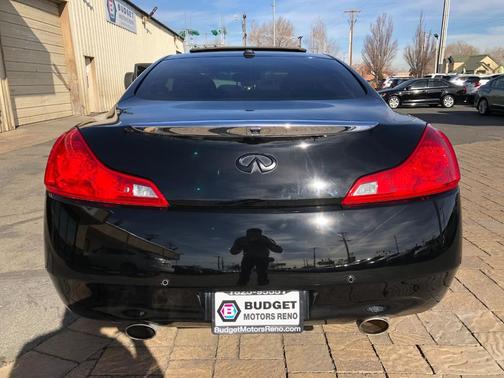 2013 INFINITI G37 Sport