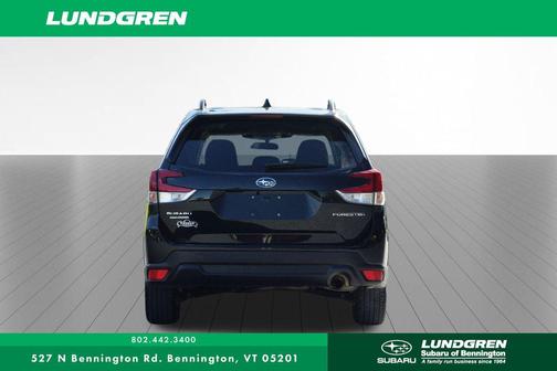 2022 Subaru Forester Premium