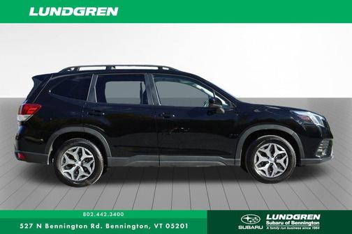 2022 Subaru Forester Premium