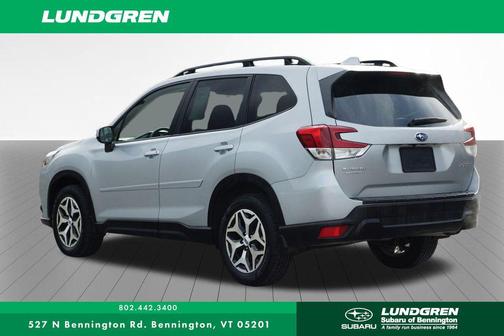 2023 Subaru Forester Premium