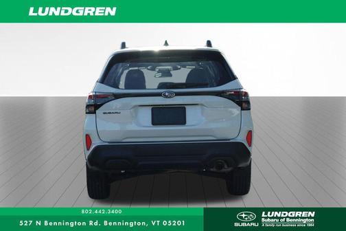 2025 Subaru Forester Base