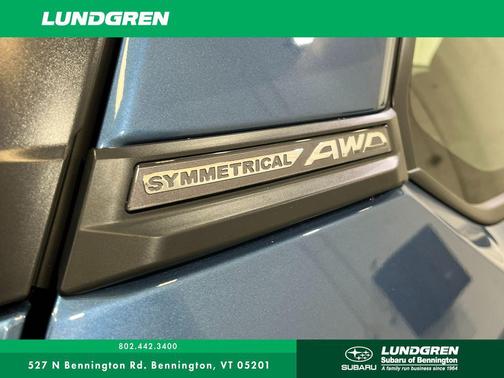2025 Subaru Forester Base