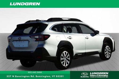 2025 Subaru Outback Base