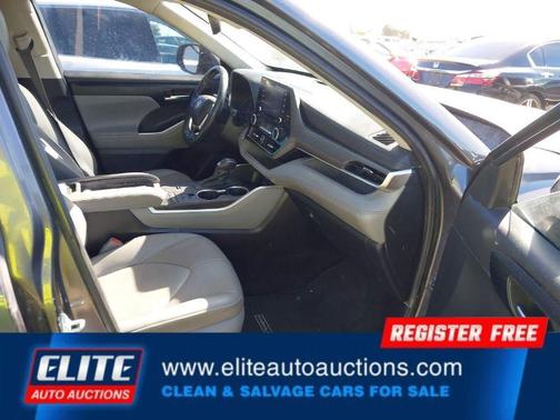 2021 Toyota Highlander Hybrid XLE