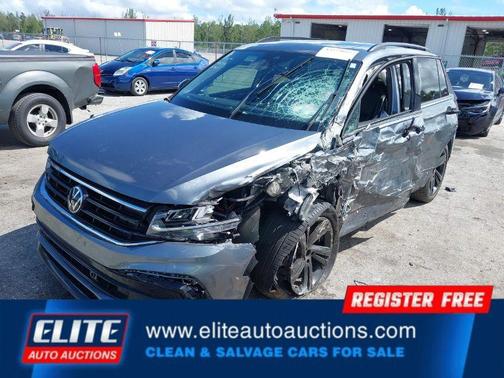 2024 Volkswagen Tiguan 2.0T SE R-Line Black