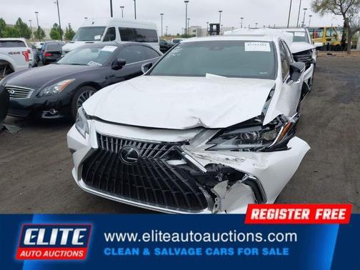 2025 Lexus ES 300h Base