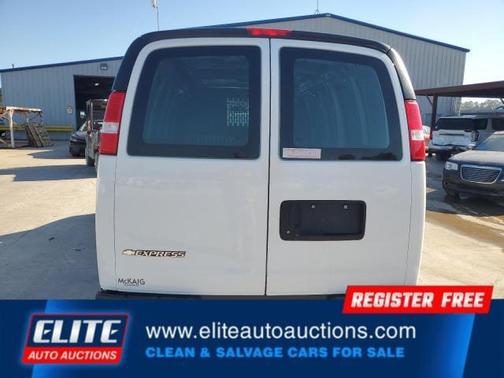 2021 Chevrolet Express 2500 RWD 2500 Regular Wheelbase WT