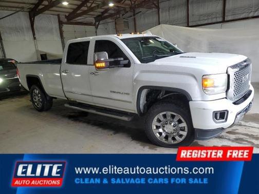 2015 GMC Sierra 3500 Denali