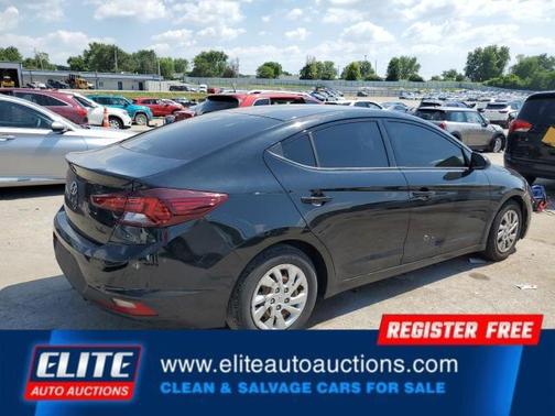 2020 Hyundai ELANTRA SE