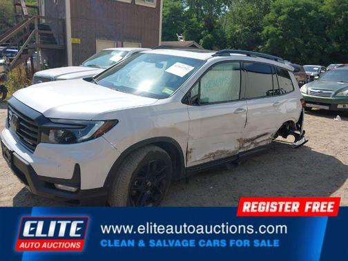 2024 Honda Passport AWD Black