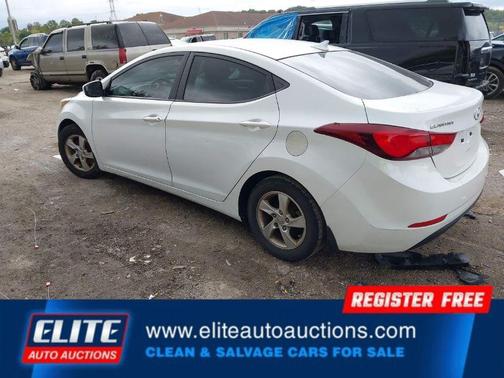 2015 Hyundai ELANTRA SE