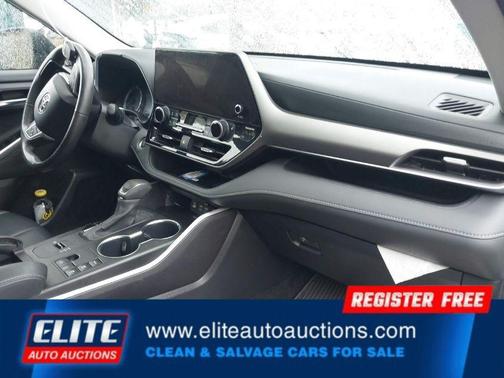 2024 Toyota Highlander Hybrid XLE