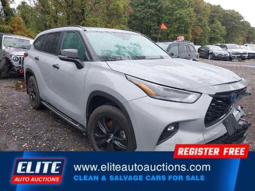 2024 Toyota Highlander Hybrid XLE