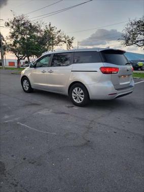 2017 Kia Sedona LX