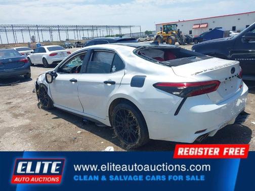 2019 Toyota Camry XSE