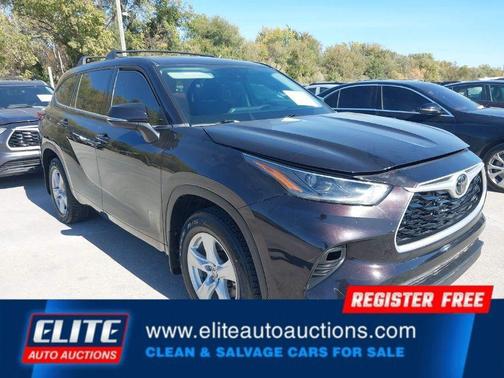 2021 Toyota Highlander LE
