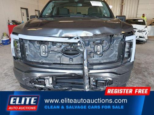 2025 Ford F-150 Lightning XLT