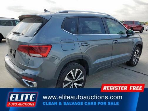 2024 Volkswagen Taos 1.5T SE