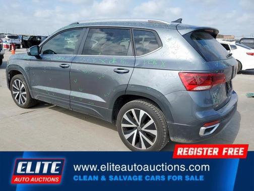 2024 Volkswagen Taos 1.5T SE