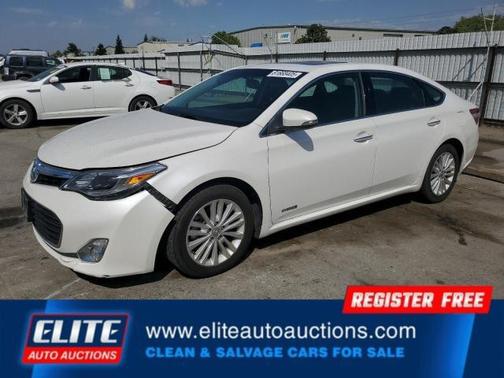 2015 Toyota Avalon Hybrid XLE Touring