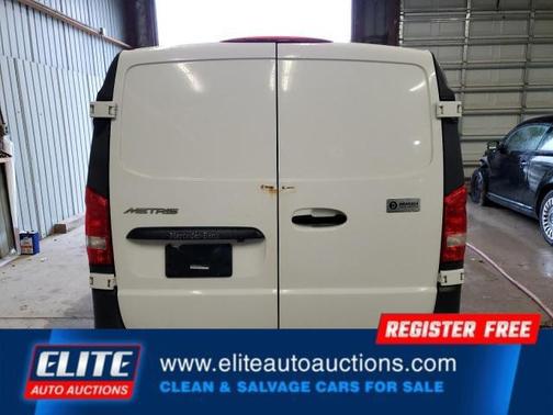 2020 Mercedes-Benz Metris Base