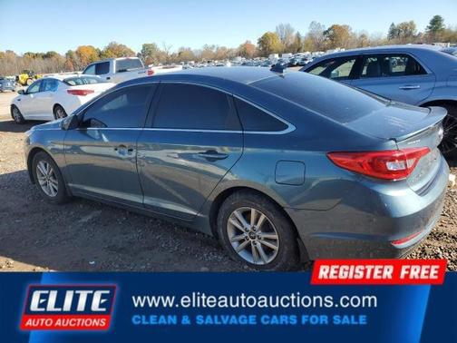 2017 Hyundai SONATA SE