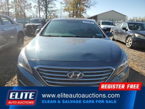 2017 Hyundai SONATA SE