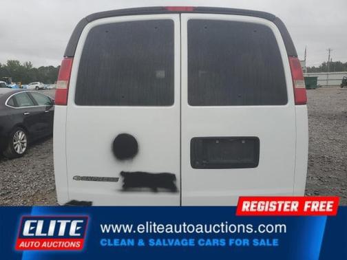 2018 Chevrolet Express 3500 LS