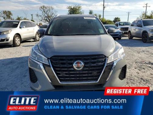 2021 Nissan Kicks SV