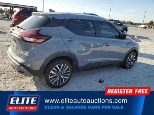 2021 Nissan Kicks SV