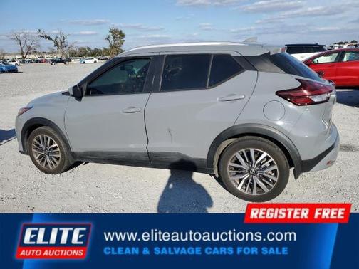 2021 Nissan Kicks SV