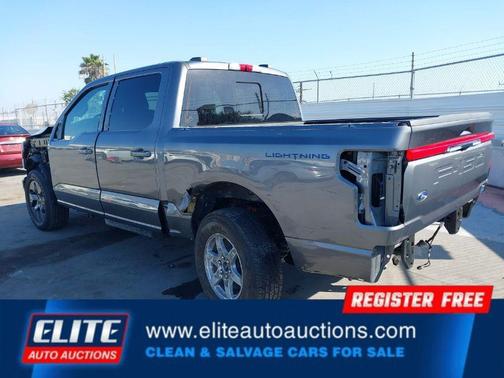 2023 Ford F-150 Lightning LARIAT