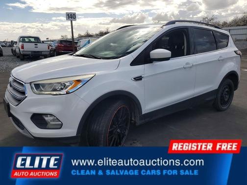 White 2018 Ford Escape SEL