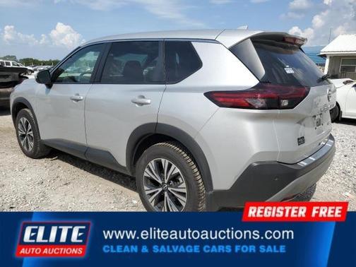 2022 Nissan Rogue SV